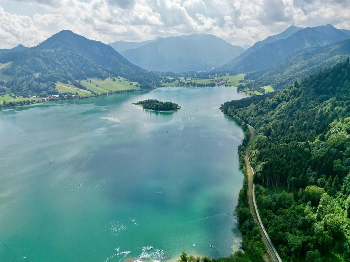 Alpenoase Schliersee - Grosse Suite Mit Sauna Oder Gemuetliche Studio Appartements Exterior photo