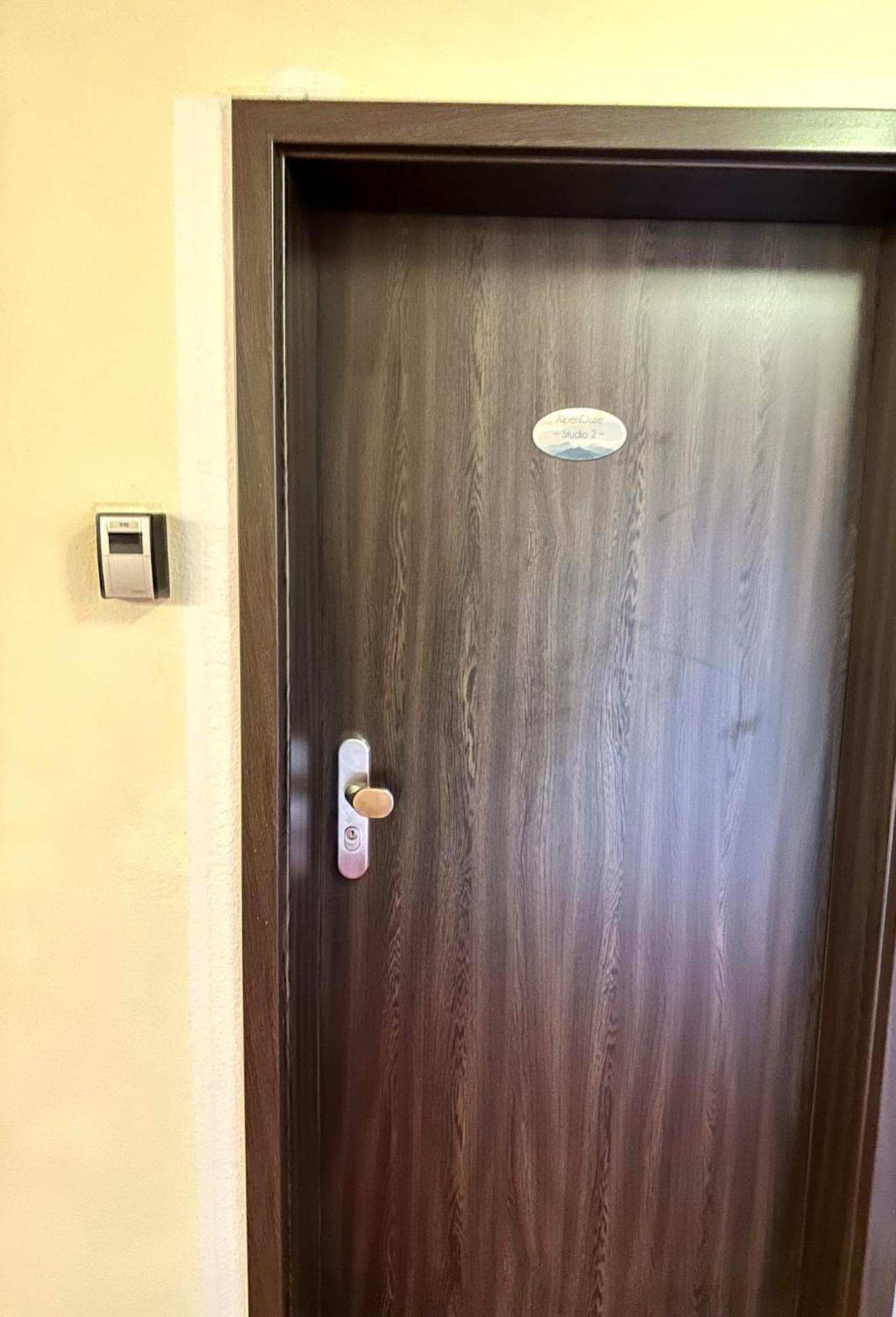 Alpenoase Schliersee - Grosse Suite Mit Sauna Oder Gemuetliche Studio Appartements Room photo