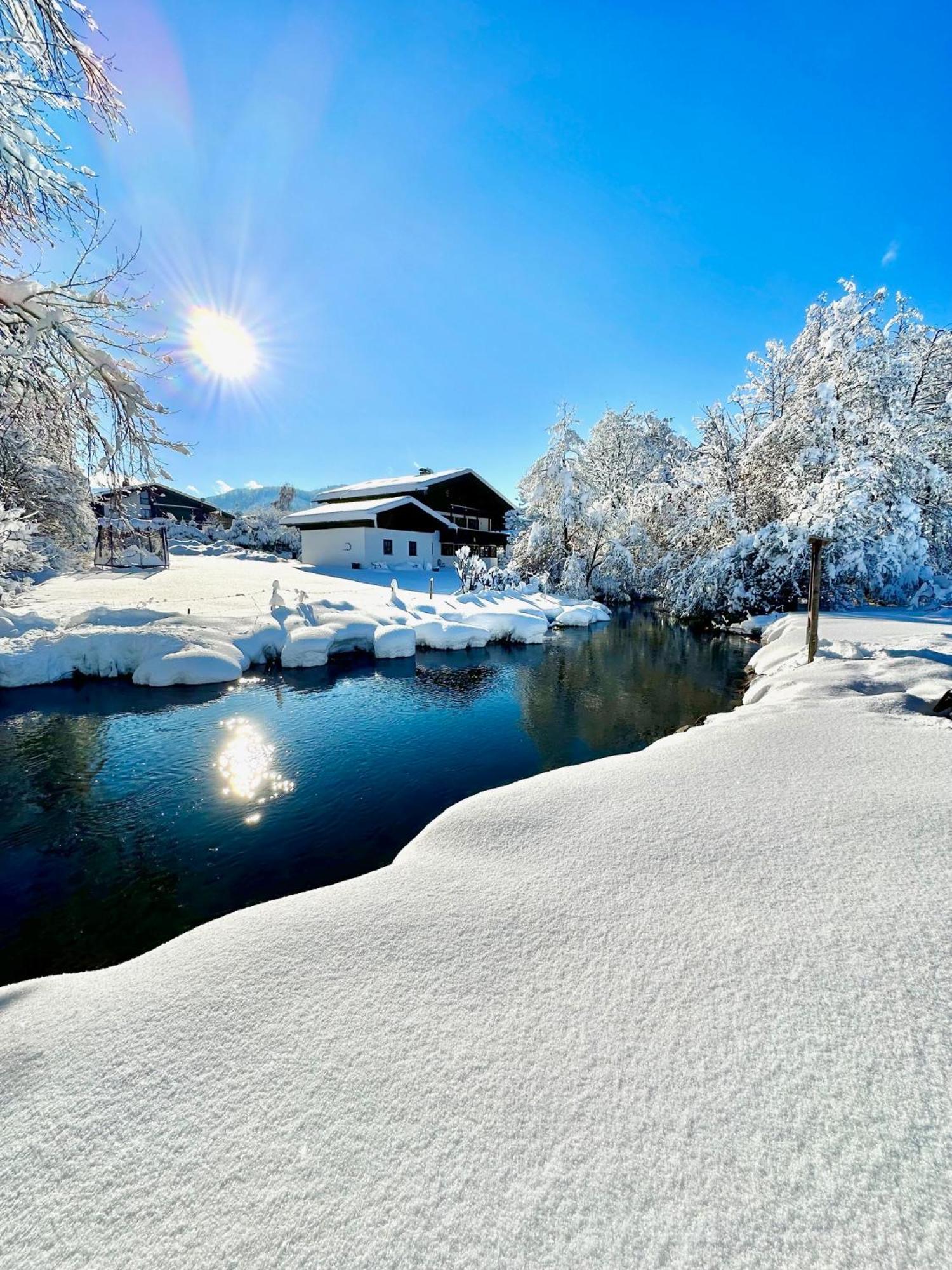 Alpenoase Schliersee - Grosse Suite Mit Sauna Oder Gemuetliche Studio Appartements Exterior photo